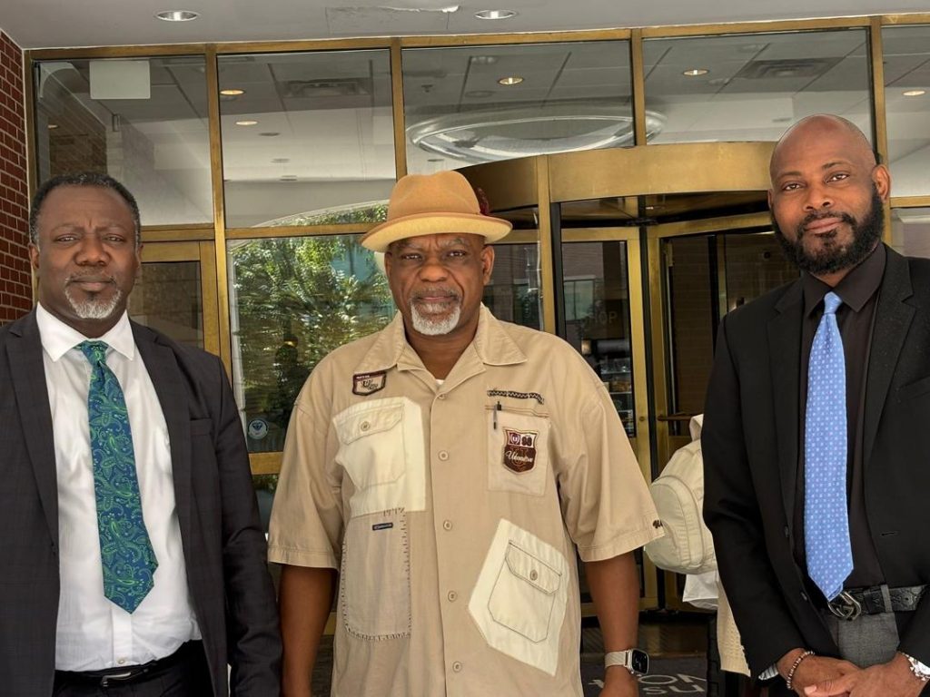 whatsapp image 2025 08 26 at 21.43.13 d5345e88