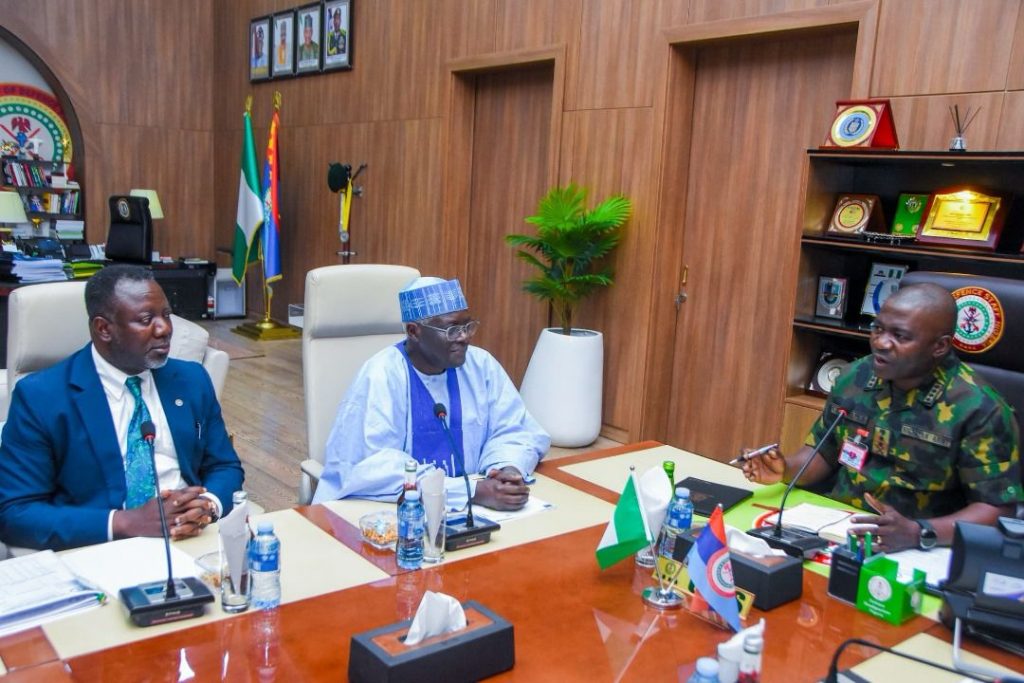 467496316 10160880879062404 3740801081704700897 n