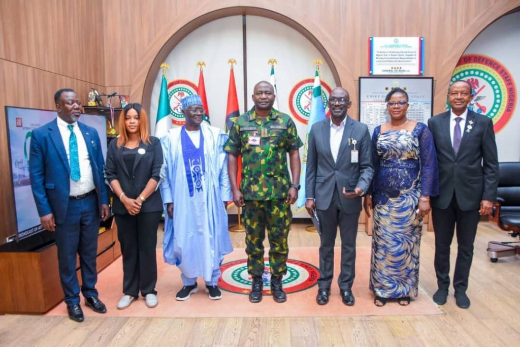 whatsapp image 2025 10 19 at 05.51.04 18102c99